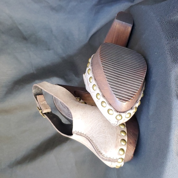 Charles David Picchio Platform Heels Leather, Size 8 - Picture 4 of 4